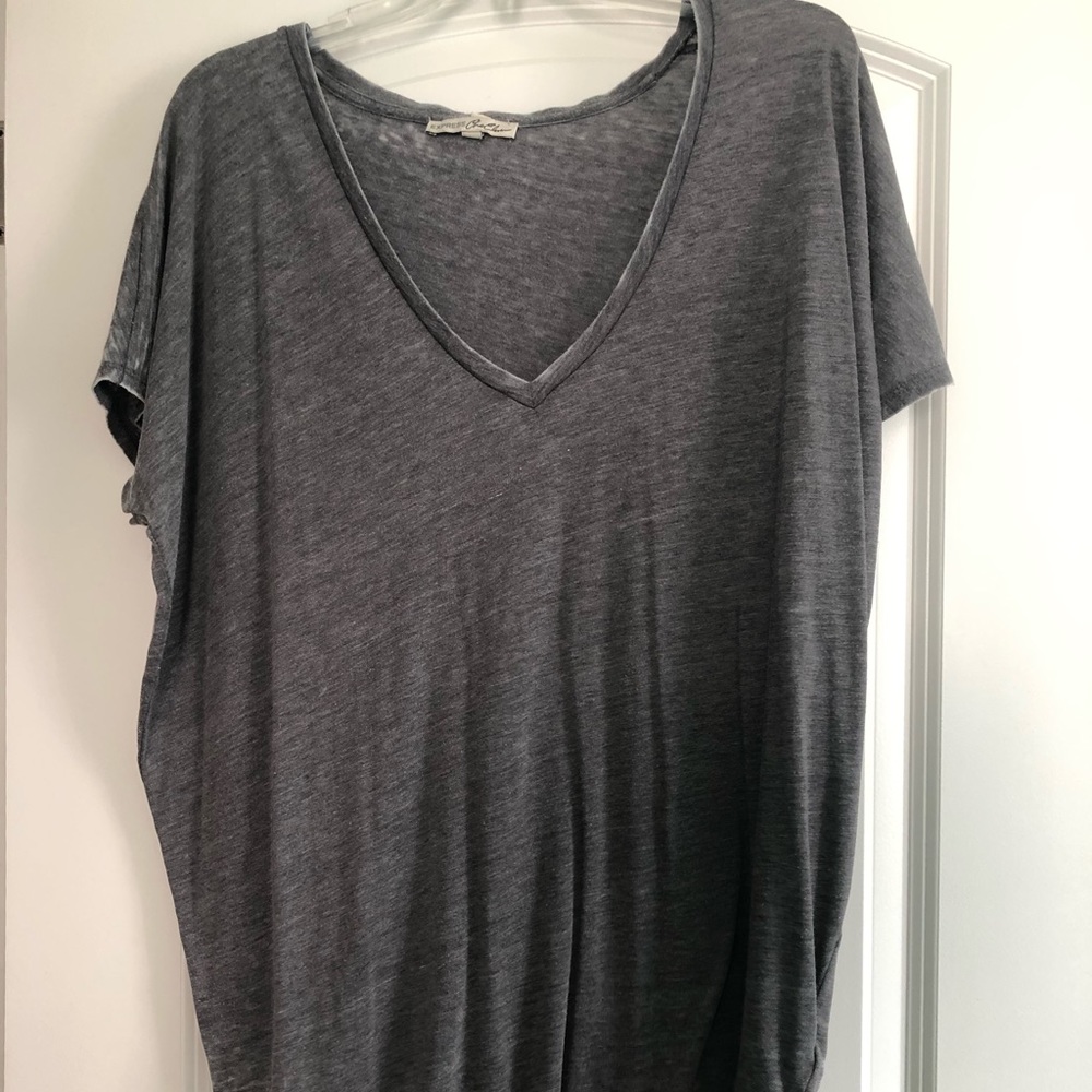 Hi low t shirt🛍